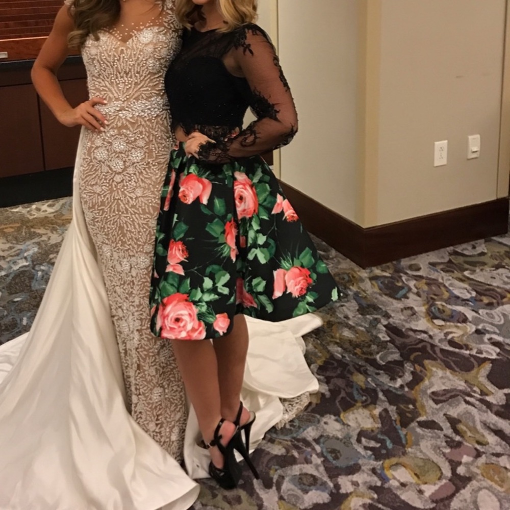 Sherri Hill two piece cocktail dress size 00